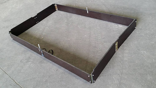 铝合金脚手架的踢脚板是必须要有的