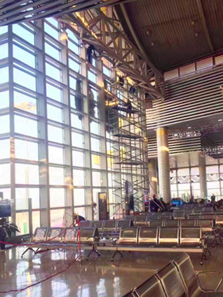 西双版纳国际机场采购17米高英司腾SPAN400-D系类产品